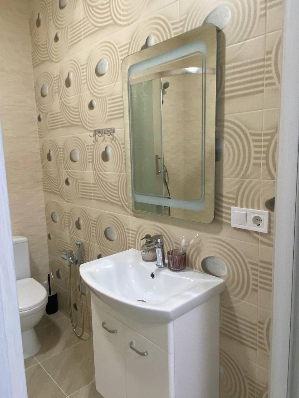 Atlant Luxury Big Family Five Apart On Golovna Поряд З Тц Депот Wi Fi 24 На 7 Черновцы Экстерьер фото
